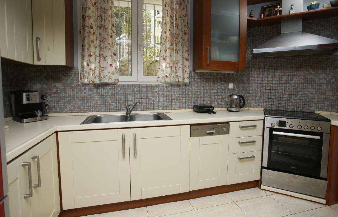 Ferienwohnung kon&kona hrakleitsa Nea Iraklitsa Exterior foto
